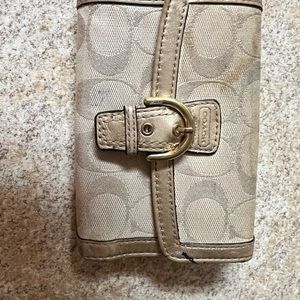 Coach wallet